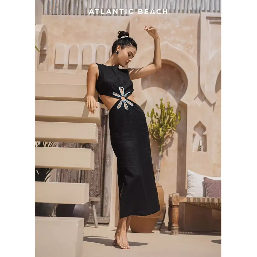 Atlantic Beach Cutout Maxi Dress Effortlessly Chic and Timeless M / White Atlantic Beach Cutout Maxi Dress Effortlessly Chic and Timeless M / White