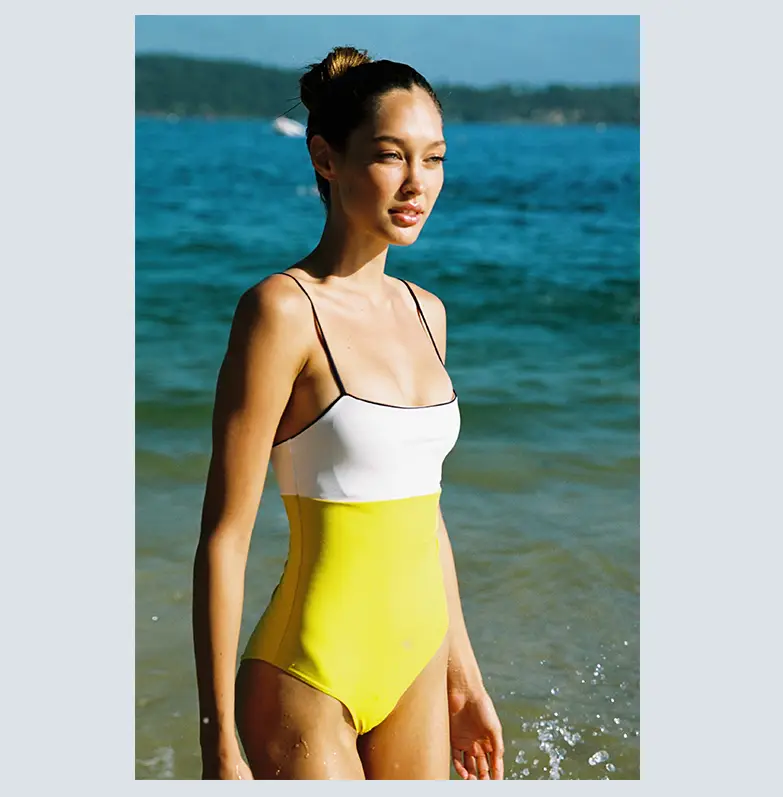 Conservative Double Color Splicing Square Collar One-piece Swimsuit
